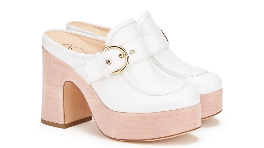 A mule from AGL pre-spring 2023 collection.