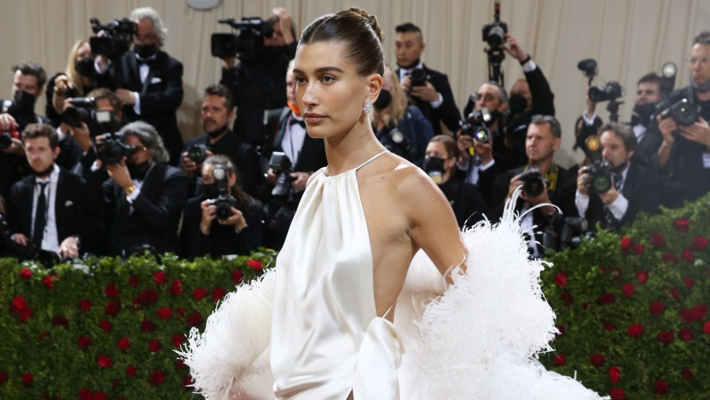 Hailey Bieber