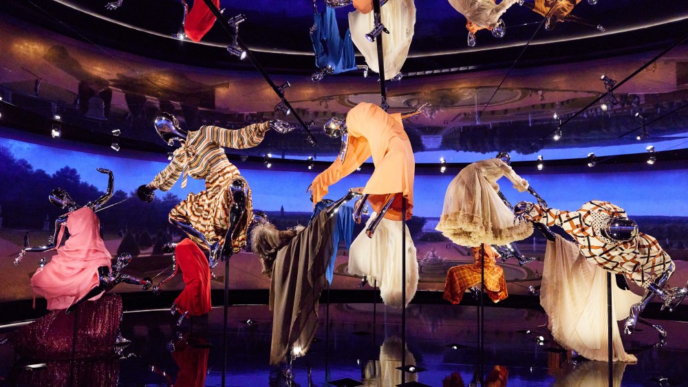 A look at the Met exhibit "America: An Anthology of Fashion".