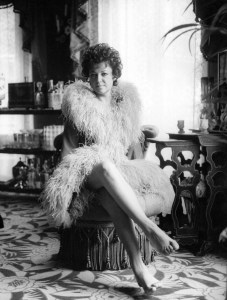 Portrait of singer and nightlub owner Régine Zylberberg at home, 1968.