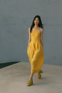 Stella McCartney Resort 2023