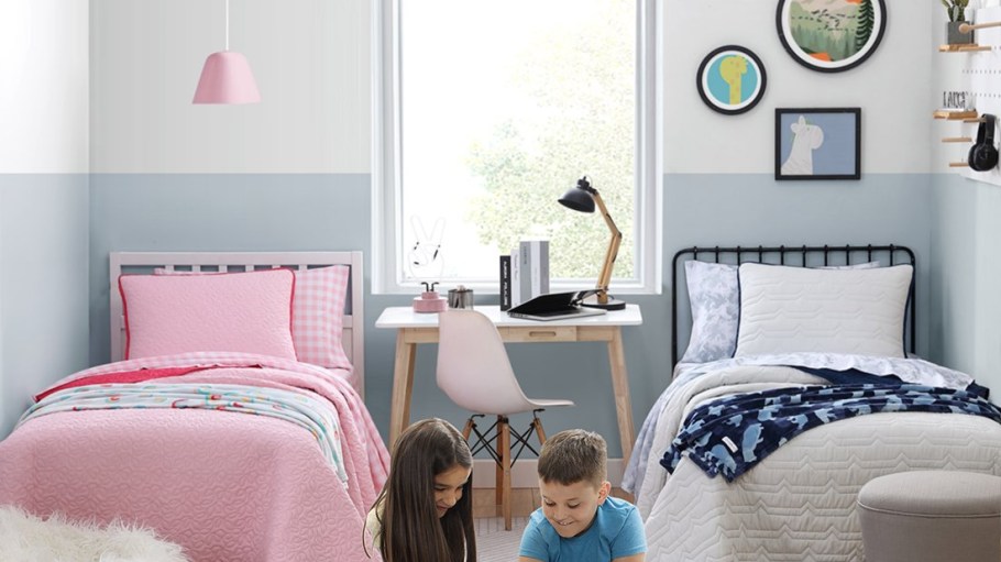 Eddie Bauer enters the children’s bedding market with a line including sheet sets, quilt sets, and blankets in five patterns.