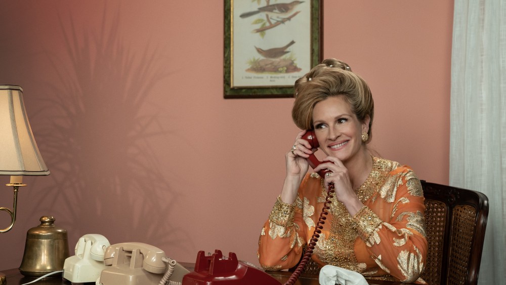 How Julia Roberts Transformed Into Martha Mitchell in "Gaslit"