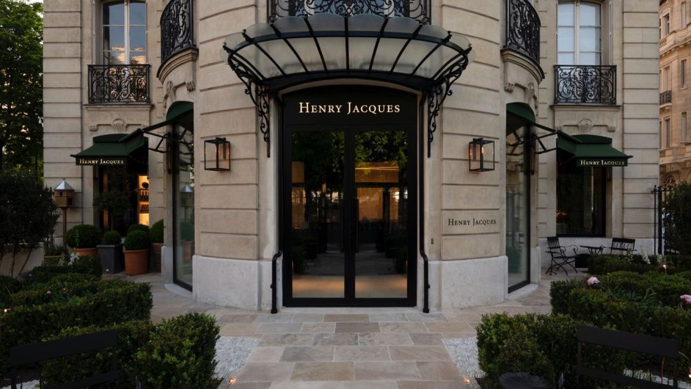 Henry Jacques Flagship Paris