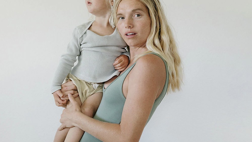 Maternity dresses lead image