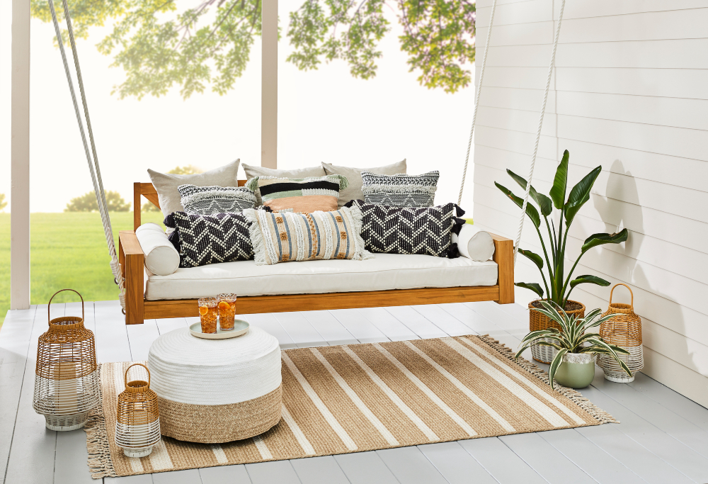 Walmart announced the launch of the Dave and Jenny Marrs Collection for Better Homes & Gardens, designed by the stars of HGTV’s “Fixer to Fabulous” and “Fixer to Fabulous: Welcome Inn.”