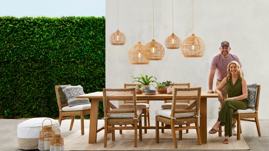 Walmart announced the launch of the Dave and Jenny Marrs Collection for Better Homes & Gardens, designed by the stars of HGTV’s “Fixer to Fabulous” and “Fixer to Fabulous: Welcome Inn.”