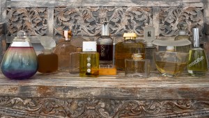 A collection of Estée Lauder Fragrance Factices.