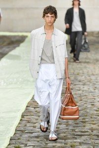 Hermès RTW Spring 2023