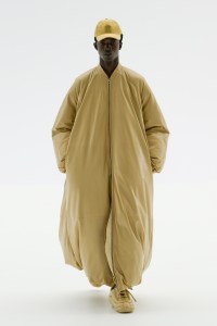 Loewe Men’s Spring 2023