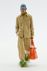 Loewe Men’s Spring 2023