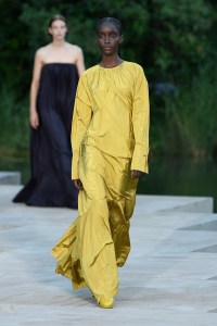 Max Mara Resort 2023