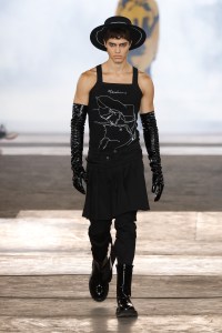 Moschino Men's Spring 2023