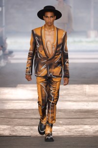 Moschino Men's Spring 2023