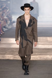 Moschino Men's Spring 2023