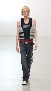 Nahmias MenÕs Spring 2023