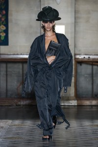 Songzio Men's Spring 2023