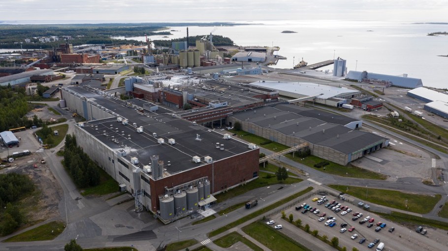 Infinited Fiber Company has chosen the site for a commercial-scale factory to produce its Infinna regenerated textile fiber.