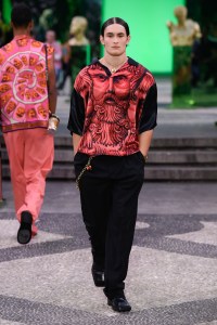 Versace Men’s Spring 2023