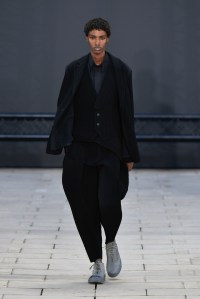 Issey Miyake Men's Spring 2023