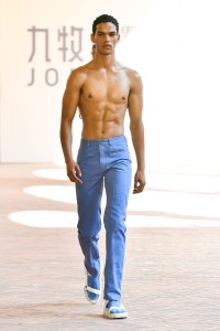 Joeone Men's Spring 2023