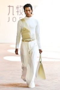 Joeone Men's Spring 2023