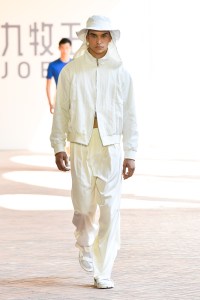 Joeone Men's Spring 2023
