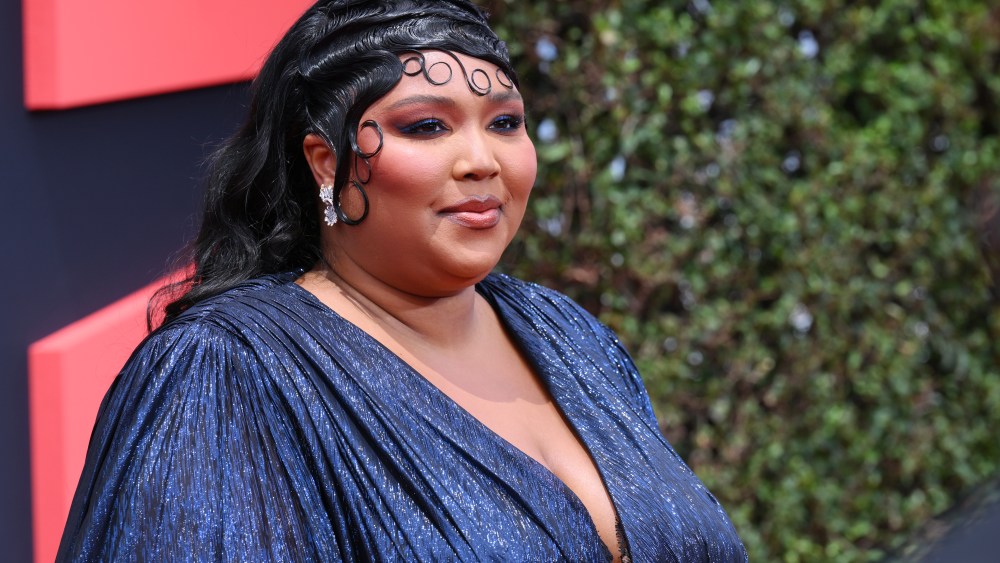 Lizzo at the 2022 BET Awards held at the,Microsoft Theater on June 26, 2022 in Los Angeles, California.