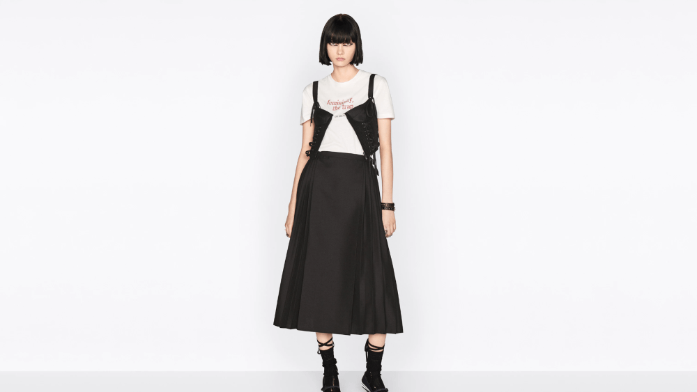 A Dior black pleated skirt is accused of appropriating a traditional Chinese garment design.