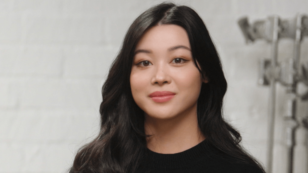 Emily Ghoul, host of the series between Burberry and Gen.G