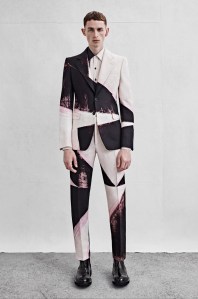Alexander McQueen Men's Spring 2022