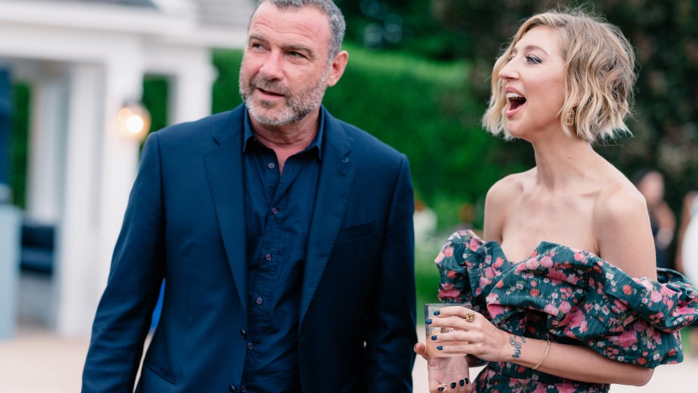 Liev Schreiber, Heidi Gardner