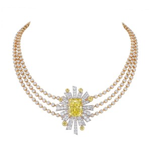 Chanel High Jewelry Soleil 19 Aout Necklace