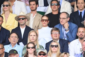 LONDON, ENGLAND - JULY 10: Poppy Delevingne, Andrew Garfield, Vito Schnabel, Tom Hiddleston, Jason Statham and Rosie Huntington-Whiteley  attend The Wimbledon Men's Singles Final at the All England Lawn Tennis and Croquet Club on July 10, 2022 in London, England. (Photo by Karwai Tang/WireImage)