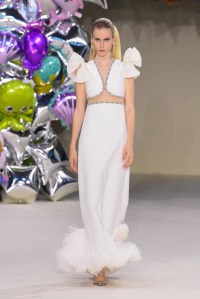 Giambattista Valli Couture Fall 2022