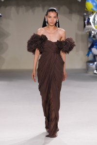 Giambattista Valli Couture Fall 2022
