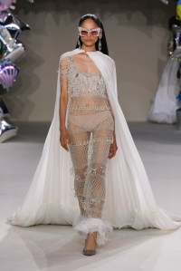 Giambattista Valli Couture Fall 2022
