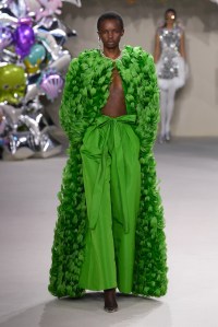 Giambattista Valli Couture Fall 2022
