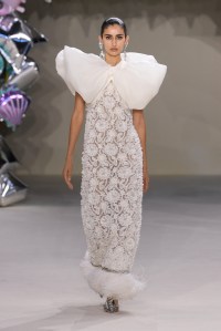 Giambattista Valli Couture Fall 2022