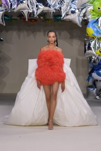 Giambattista Valli Couture Fall 2022