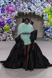 Giambattista Valli Couture Fall 2022