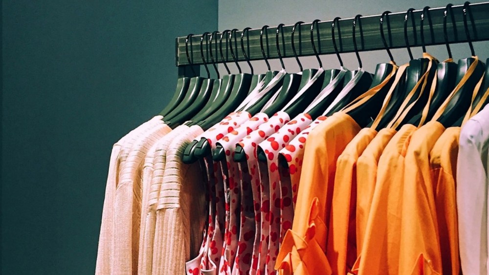 There are lessons all retailers can learn from fast fashion, an Alvarez & Marsal report shows.
