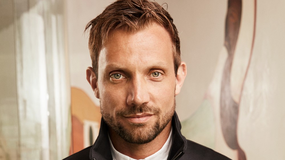 Savid Savman portrait