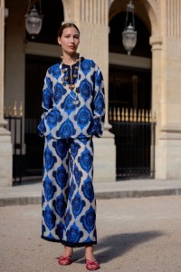 Rianna + Nina Resort 2023