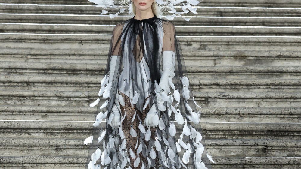 Valentino Couture Fall 2022