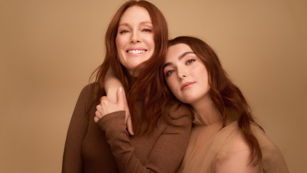 Julianne Moore and daughter Liv Freundlich in Hourglass' "We Glow" campaign.