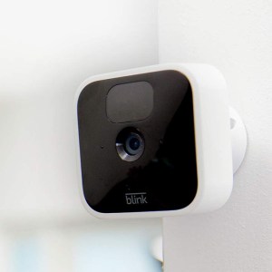 Blink Indoor – wireless, HD security camera