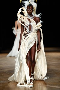 Iris Van Herpen Couture Fall 2022