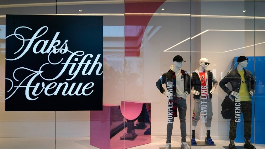 A Saks survey dives into what high-income customers plan to spend on and how their luxury habits have changed amid searing inflation.