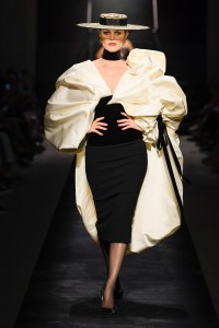 Schiaparelli Couture Fall 2022